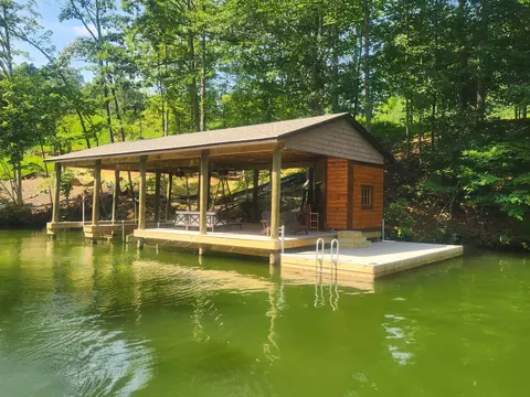 302 Point Dr, Hardy, VA 24101 photo 23