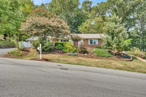 2513 Inglewood Rd SW, Roanoke, VA 24015