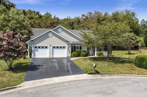 6028 Tolman Cir, Roanoke, VA 24012