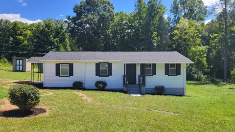 7588 Venable Rd, Kents Store, VA 23084