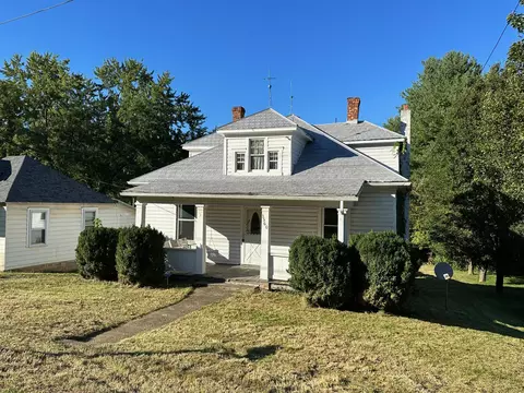 3560 Yellow Mountain Rd SE, Roanoke, VA 24014
