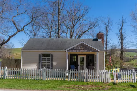 2556 Floyd Hwy N, Floyd, VA 24091