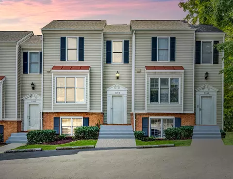 5184 Winterberry Ct, Roanoke, VA 24018