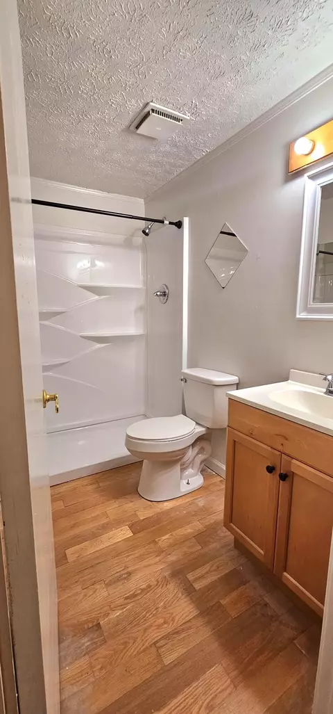 134 Commodore Ct, Ridgeway, VA 24148 photo 5