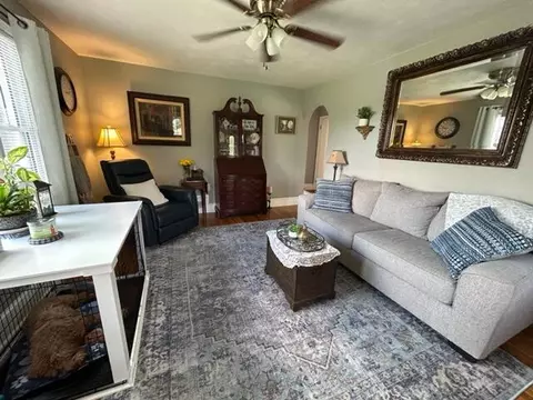 3256 Morgans Mill Rd, Goodview, VA 24095 photo 9