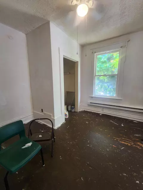 219 E Ridgeway St, Clifton Forge, VA 24422 photo 22