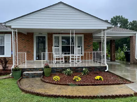 2988 Creekwood Dr, Salem, VA 24153