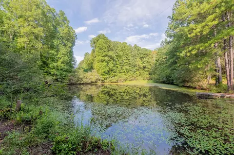 100 Thompson Ridge Cir, Ferrum, VA 24088