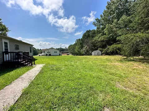 101 Pine St, Chatham, VA 24531 photo 6