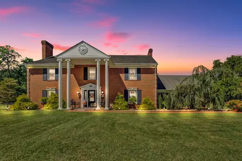 2435 Keagy Rd, Salem, VA 24153
