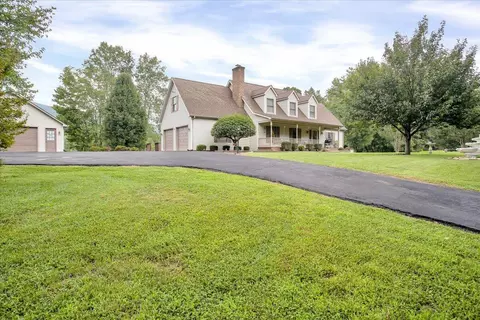 1441 Edgebrook Rd, Salem, VA 24153