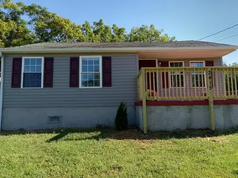 2415 Clifton St NW, Roanoke, VA 24017