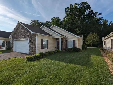 164 Stoney Mill Rd, Rocky Mount, VA 24151