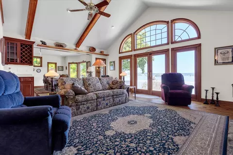 51 Spinnaker Dr, Union Hall, VA 24176 photo 8