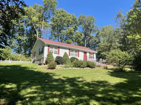 1808 Dickerson Mill Rd, Bedford, VA 24523