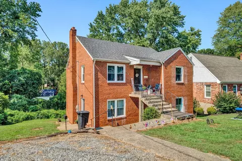 815 Hundley St, Martinsville, VA 24112