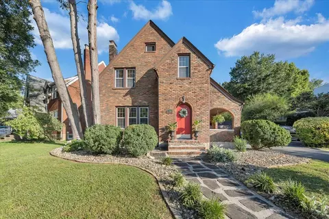 1703 Brandon Ave SW, Roanoke, VA 24015