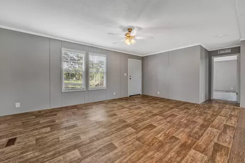 6251 Joppa Mill Rd, Moneta, VA 24121 photo 4