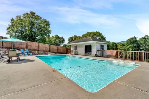 2667 Lilly Dr, Salem, VA 24153 photo 32