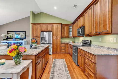 2667 Lilly Dr, Salem, VA 24153 photo 7