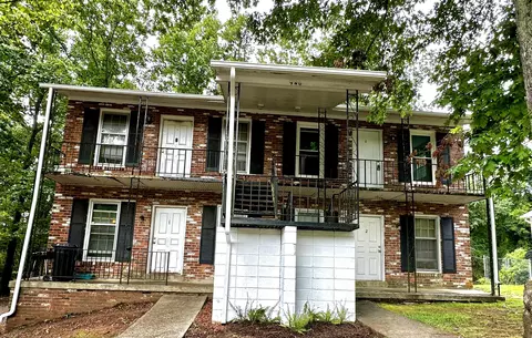 940 Myrtle Rd, Martinsville, VA 24112