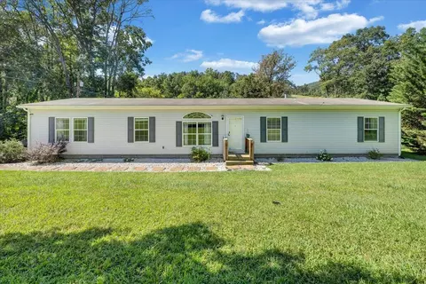 4315 Bandy Rd, Roanoke, VA 24014