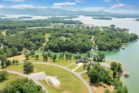 lot21 Farm Dr, Moneta, VA 24121