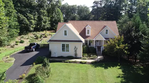 1131 Whitetail Dr, Huddleston, VA 24104
