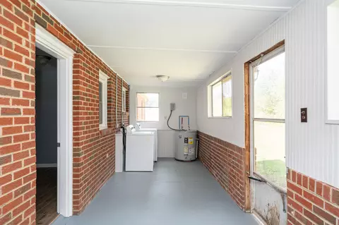 271 Pico Rd, Buchanan, VA 24066 photo 8