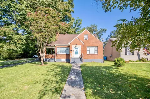 326 Fugate Rd NE, Roanoke, VA 24012