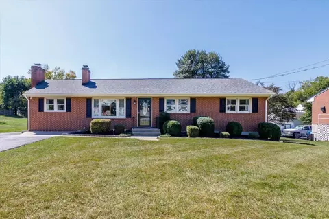 7612 Barrens Rd, Roanoke, VA 24019