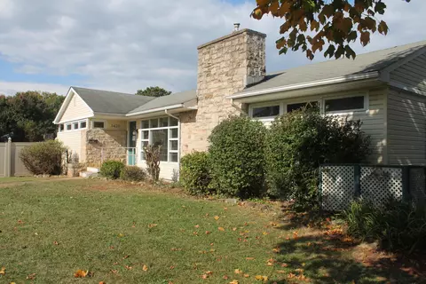 3420 Oakland Blvd NW, Roanoke, VA 24012