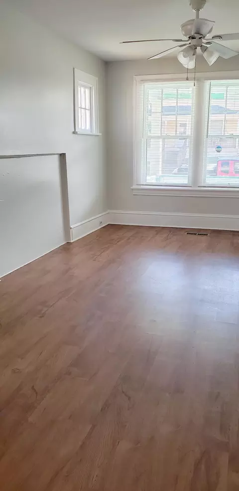 541 Mcdowell Ave NW, Roanoke, VA 24016 photo 4