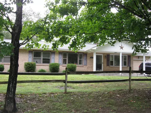 106 Minuet Dr, Covington, VA 24426