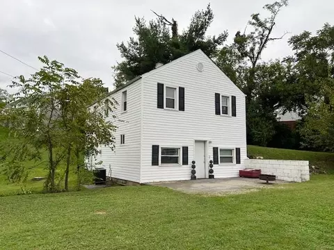 2304 Belle Ave NE, Roanoke, VA 24012