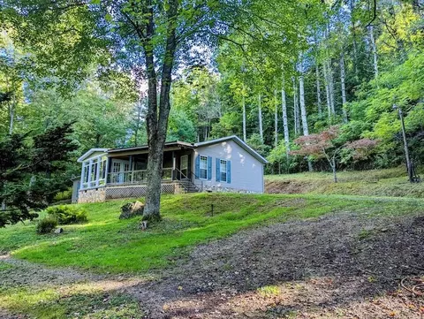 741 Boone Rd SW, Willis, VA 24380