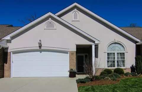 520 Greenway Landing Pl, Vinton, VA 24179