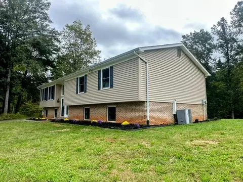 9540 Henry Rd, Henry, VA 24102