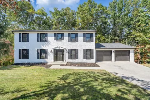 119 Par Dr, Salem, VA 24153