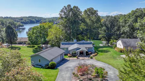 1770 Mallard Point Rd, Wirtz, VA 24184