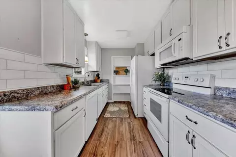 311 Moorman Rd, Hardy, VA 24101 photo 6