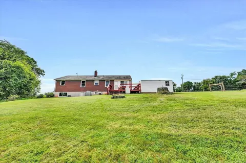 311 Moorman Rd, Hardy, VA 24101 photo 3