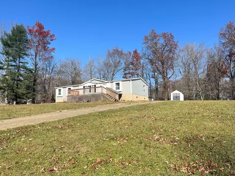 1011 Hummingbird Ln SE, Copper Hill, VA 24079