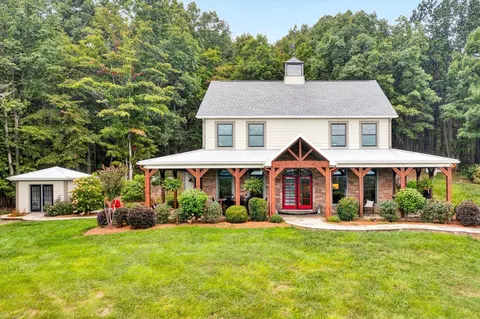 589 Timber Ridge Rd, Glade Hill, VA 24092