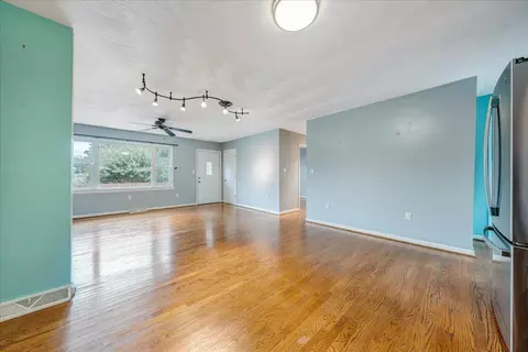 8540 Wormack Rd, Roanoke, VA 24019 photo 12