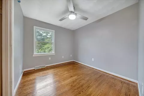 8540 Wormack Rd, Roanoke, VA 24019 photo 13