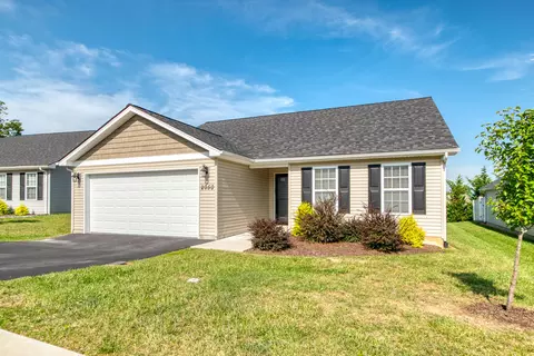 2050 Glade Dr SE, Christiansburg, VA 24073