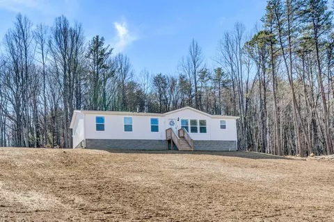 1495 Camp Jaycee Rd, Blue Ridge, VA 24064