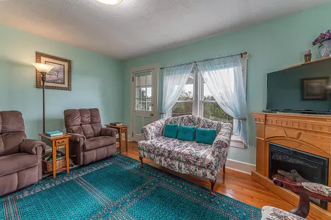2487 Frontage Rd, Buchanan, VA 24066 photo 5