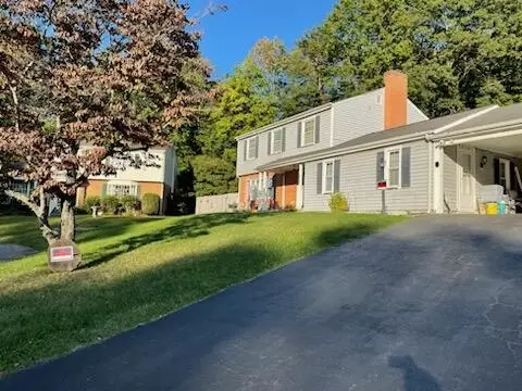 5151 Mason Park Dr, Roanoke, VA 24019